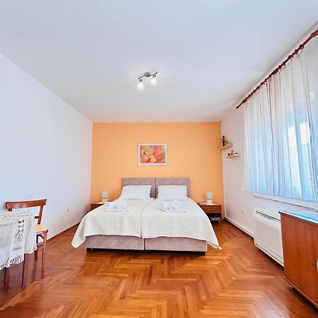 Seaview Guesthouse - Zf Hvar Hvar Town Eksteriør bilde