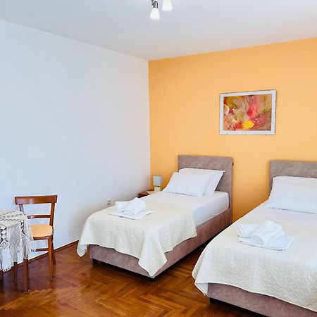 Seaview Guesthouse - Zf Hvar Hvar Town Eksteriør bilde