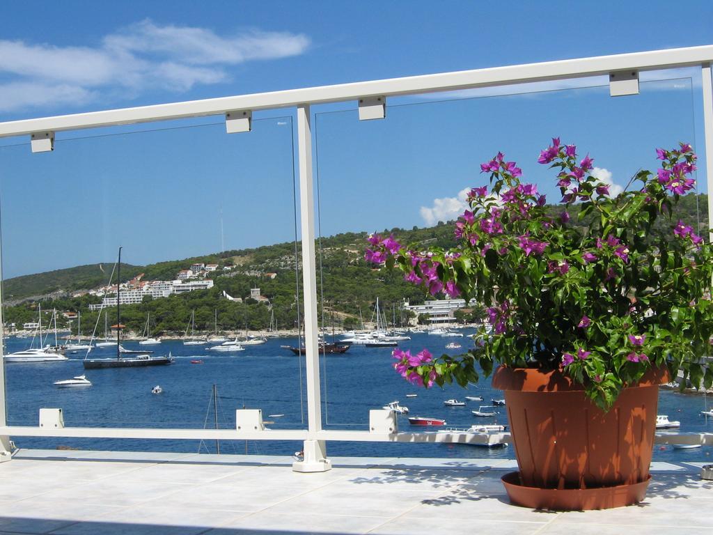 Seaview Guesthouse - Zf Hvar Hvar Town Eksteriør bilde