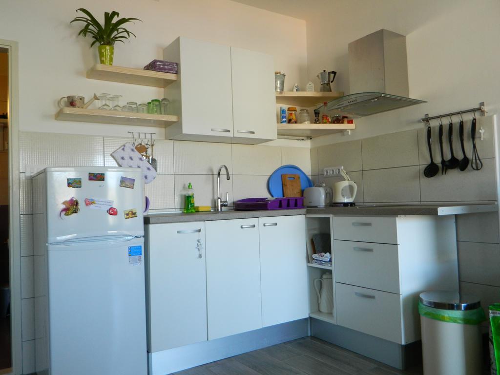 Seaview Guesthouse - Zf Hvar Hvar Town Eksteriør bilde