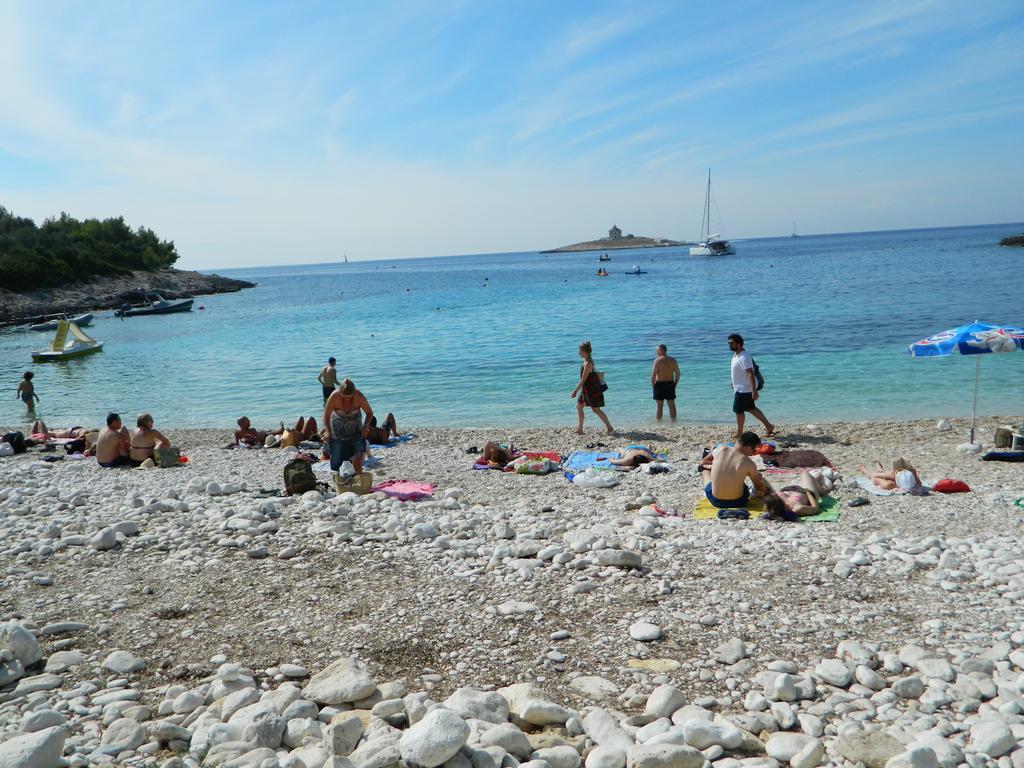 Seaview Guesthouse - Zf Hvar Hvar Town Eksteriør bilde