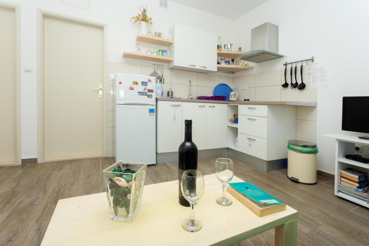 Seaview Guesthouse - Zf Hvar Hvar Town Eksteriør bilde